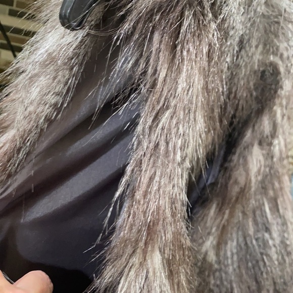 Adrianna Papell sleeveless faux fur Vest Brand new - Picture 6 of 10